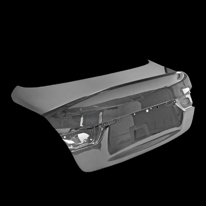 Duck bill style trunk