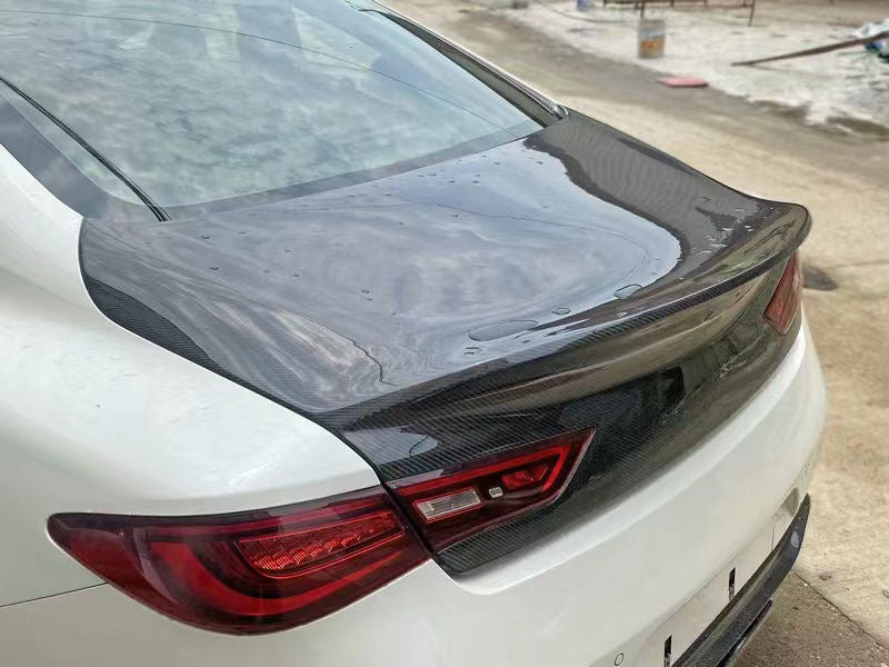 Q60 carbon trunk